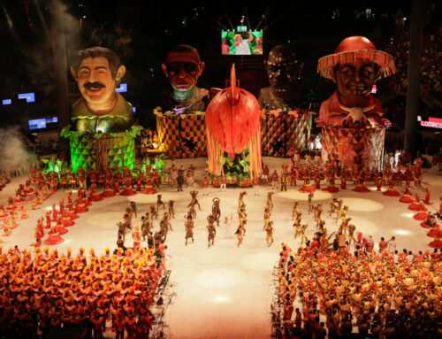 Festival de Parintins: Um Encontro de Magia e Tradição no Coração da Amazônia